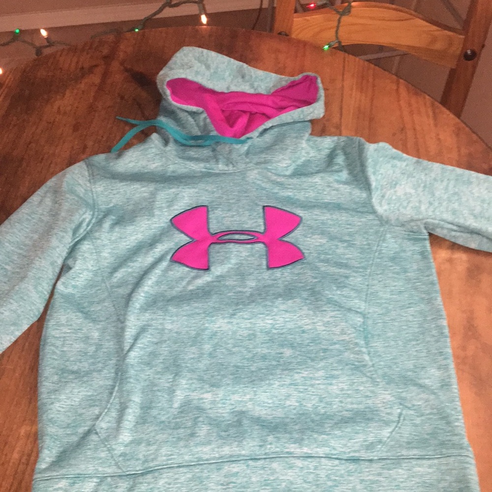 Under armour pull over